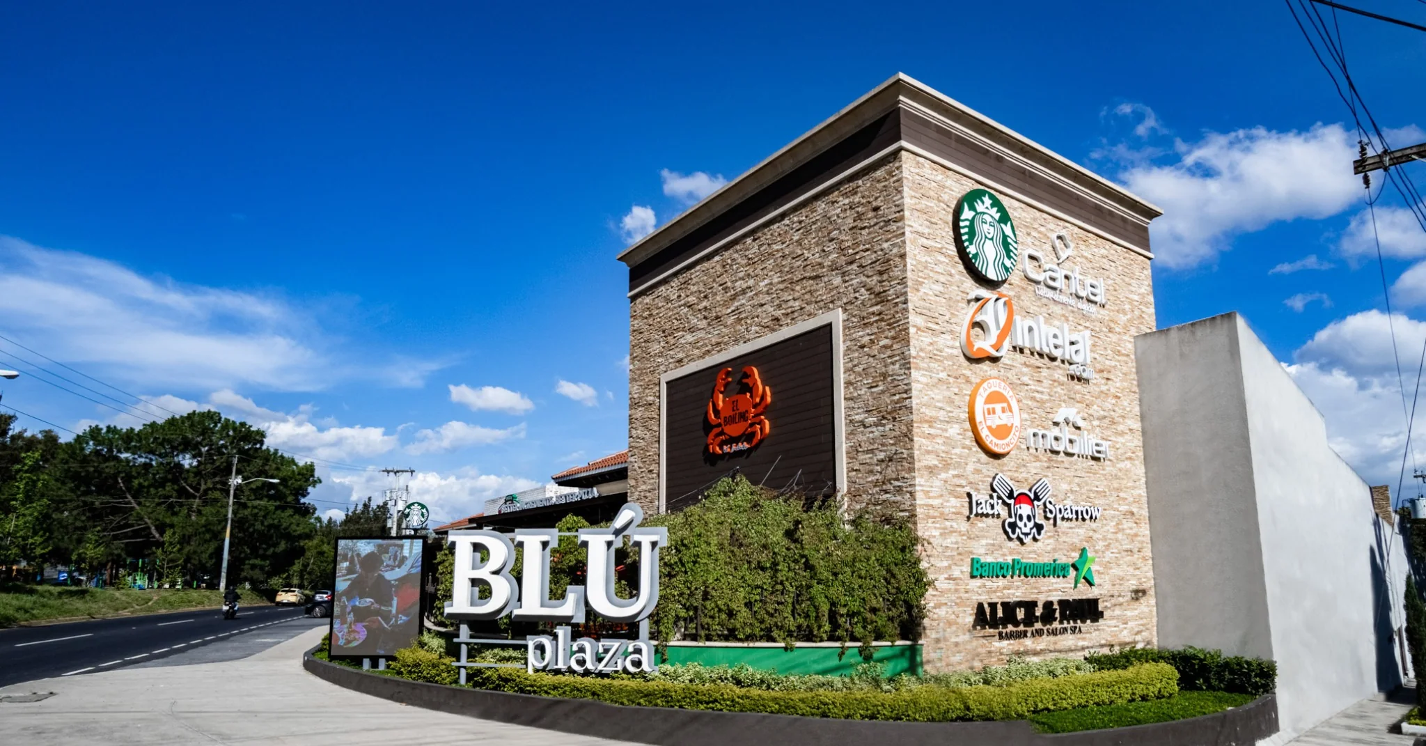 Vista exterior de Blú Plaza